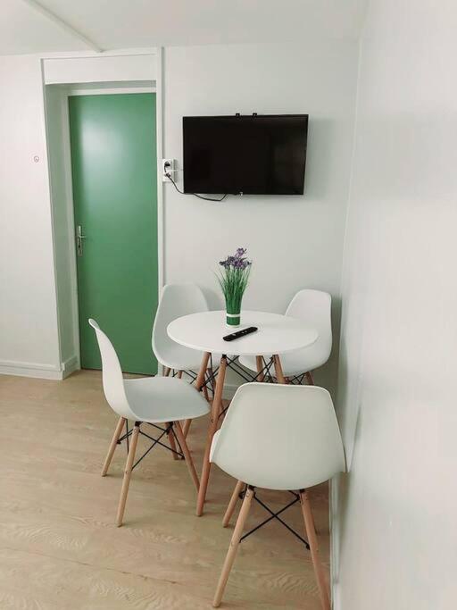 Grand Appartement Peripherie De Paris Et N1 "Appart'6" Pierrefitte-sur-Seine Exterior foto